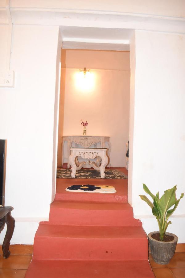Casa Happy Dervish, 2Mins Away From The Beach Анджуна Екстериор снимка