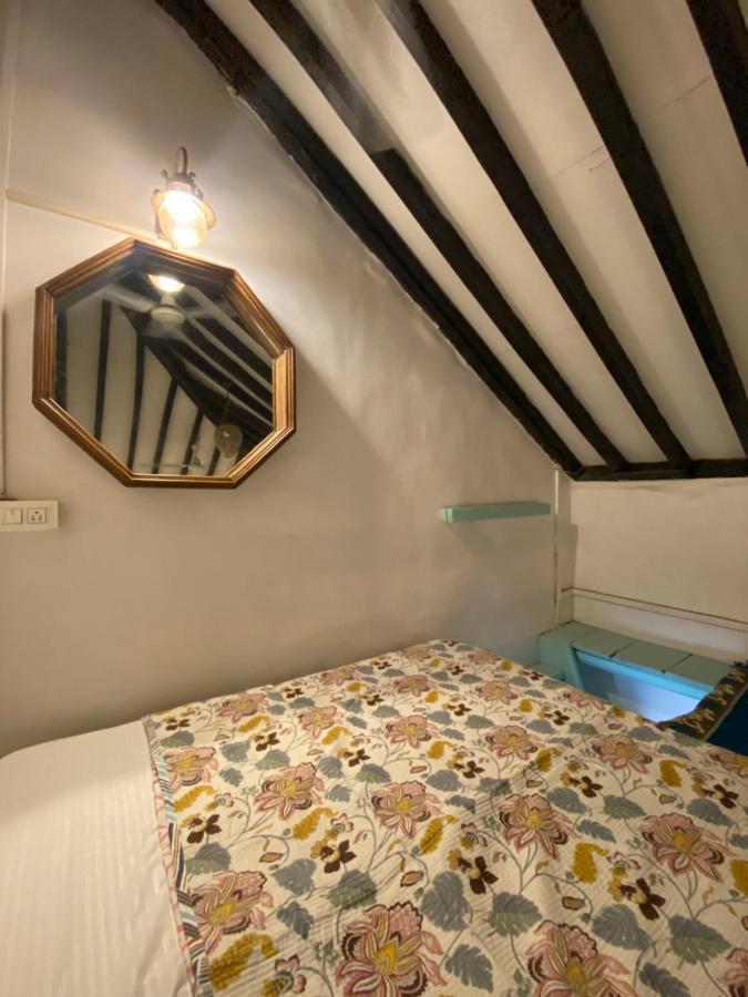 Casa Happy Dervish, 2Mins Away From The Beach Анджуна Екстериор снимка