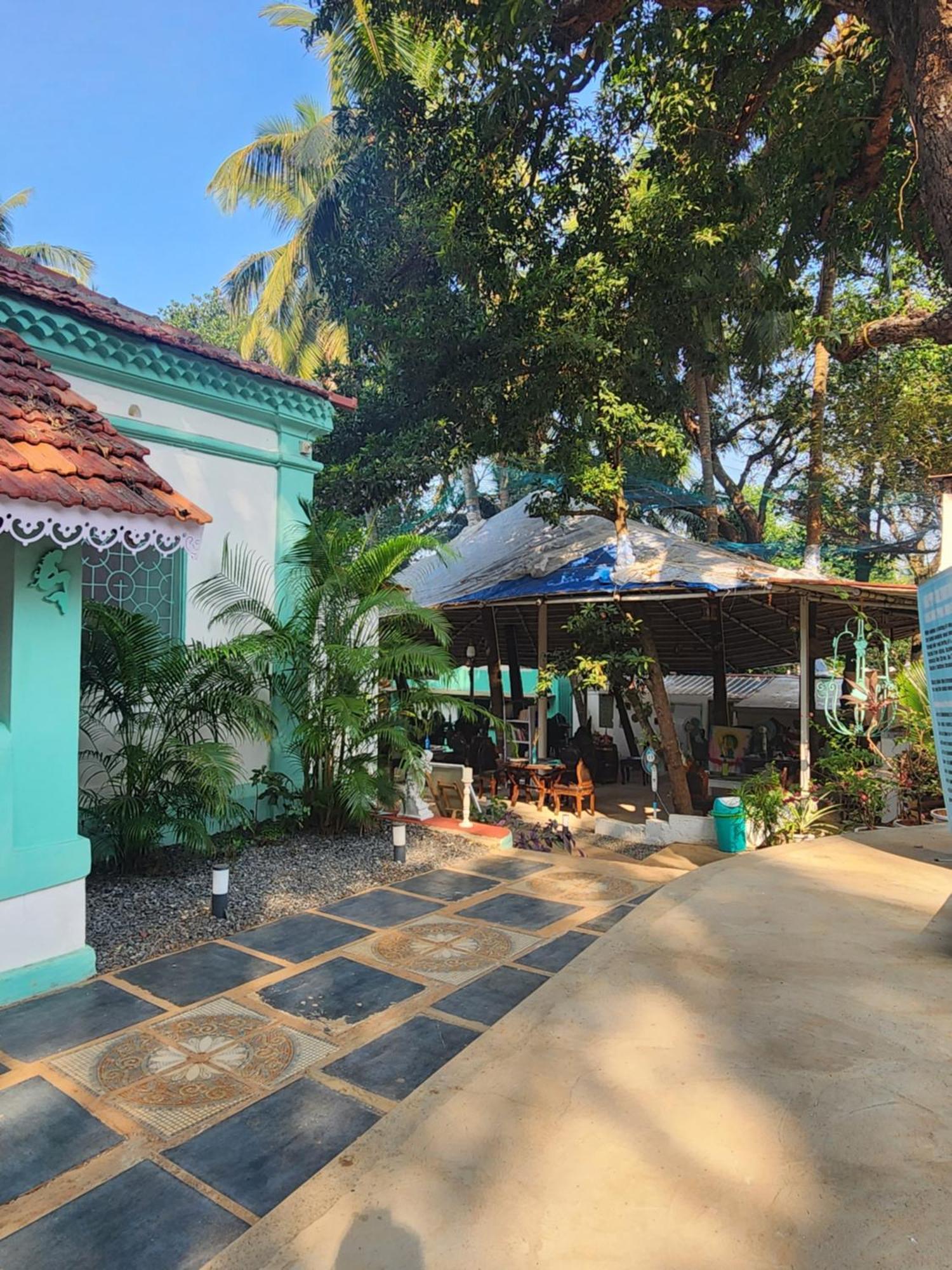 Casa Happy Dervish, 2Mins Away From The Beach Анджуна Екстериор снимка
